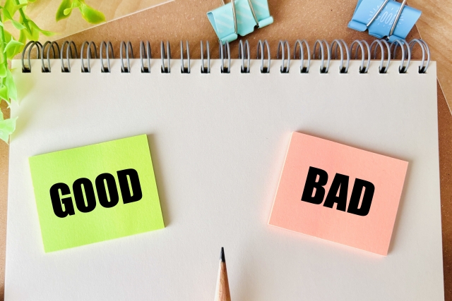 「GOOD」と「BAD」の付箋。