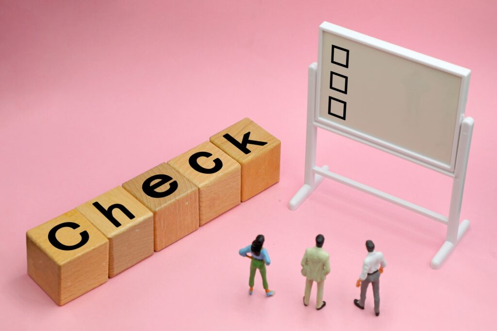 チェック